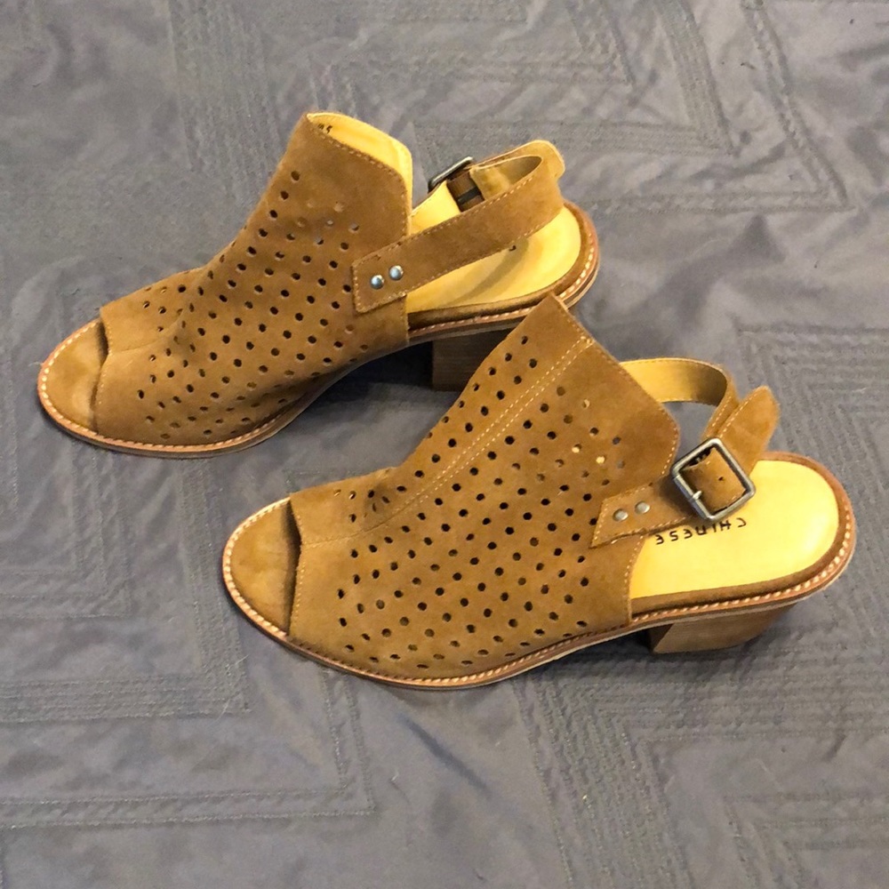 Chinese Laundry Brown Heels